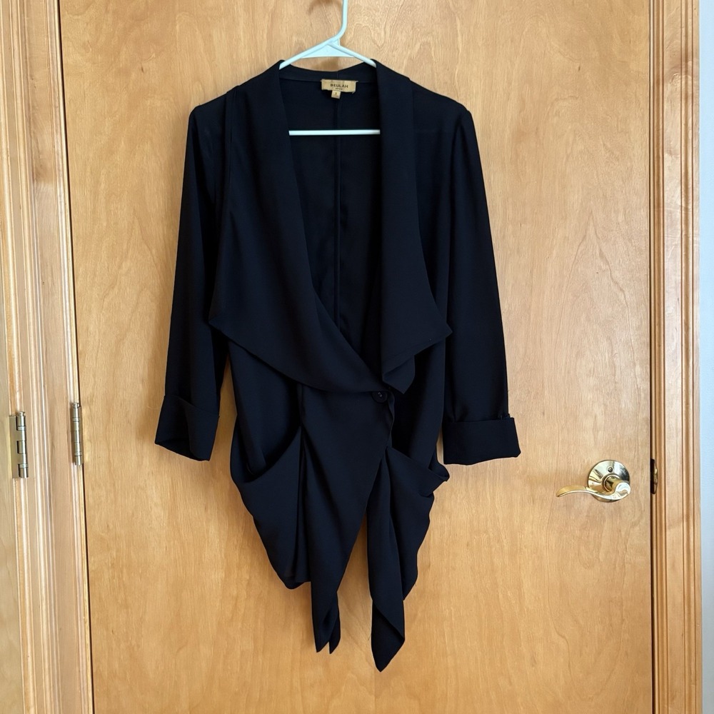 Beulah One Button Asymmetrical Light Jacket Black Small